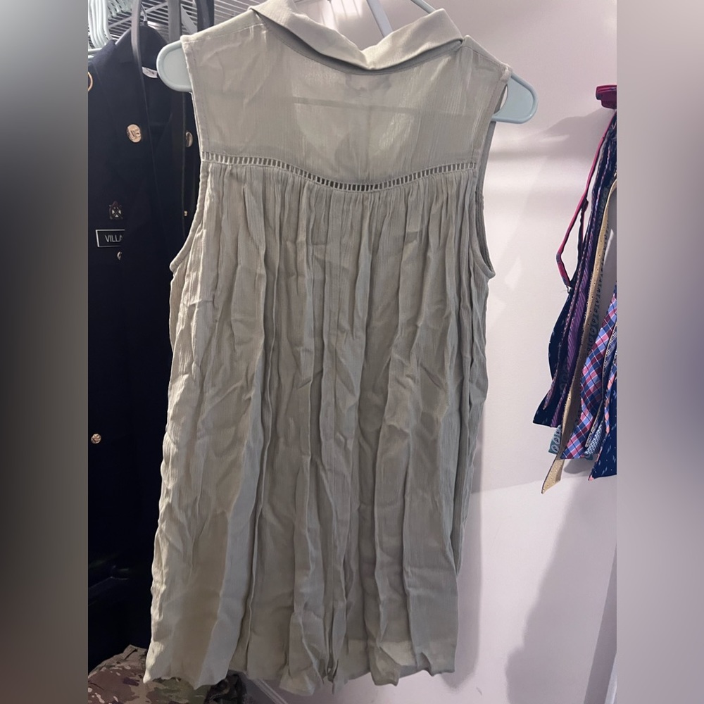 Sleeveless button up romper NWT light olive color